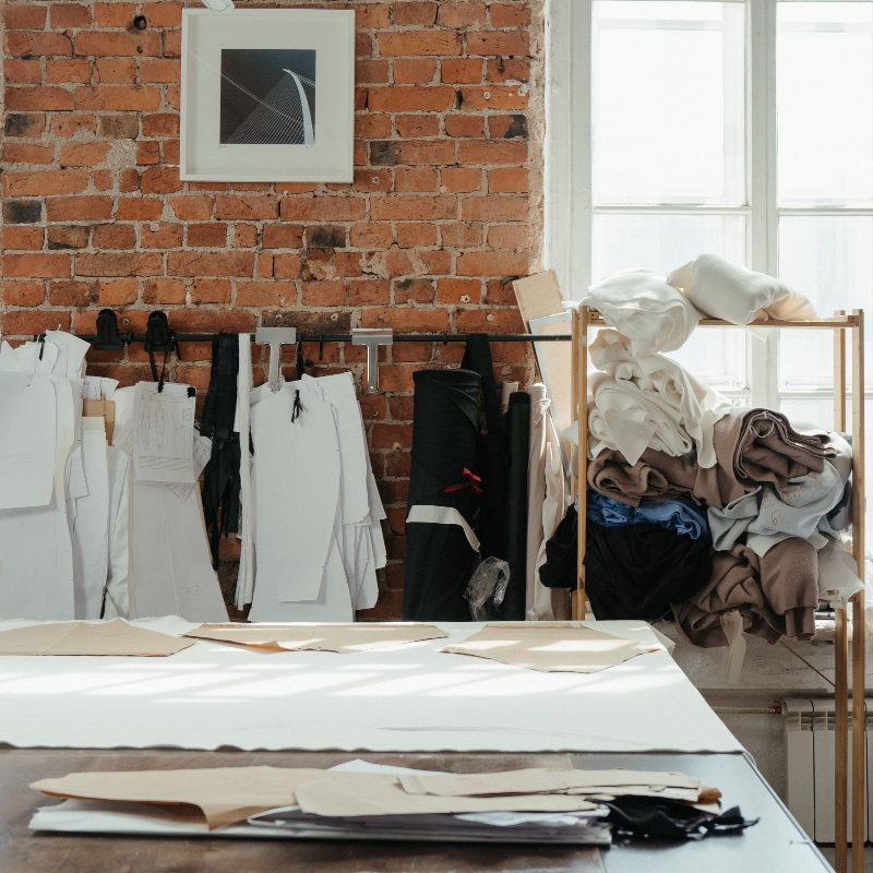 لماذا يجب أن يكون بعض القميص من دنة بدلا من القطن الخالص