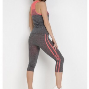 العريضة السوداء والبرتقالية