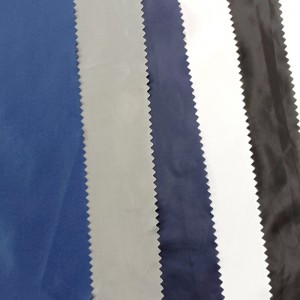 إعادة تدوير البوليستر