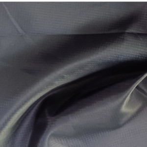 البوليستر المعاد تدويرها