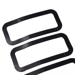 مثبطات اللهب pe ماء رغوة مربع أسود رغوة 30 ~ 45 درجة ضغط xpe رغوة للماء