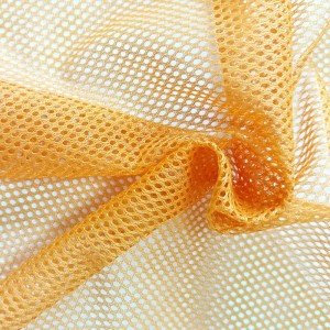 إعادة تدوير شبكة الأزياء