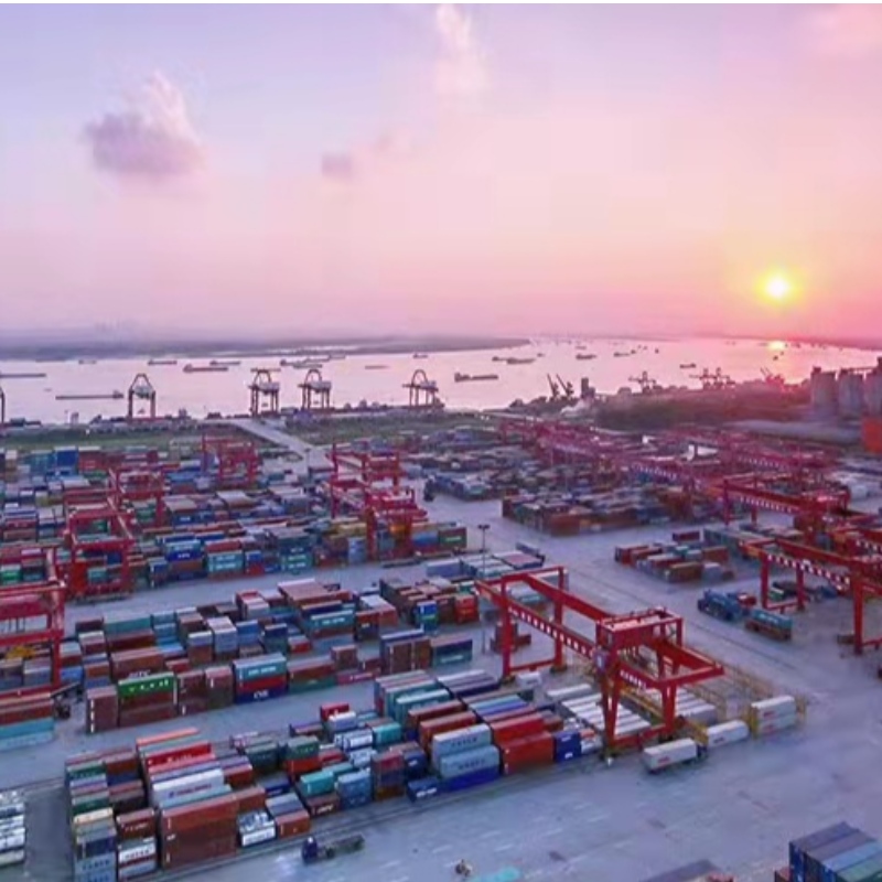 انخفاض مؤخرا في صيني أسعار الشحن