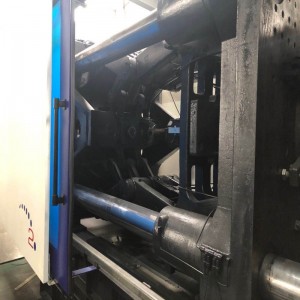 160 طن آلة صب حقن اليد الثانية