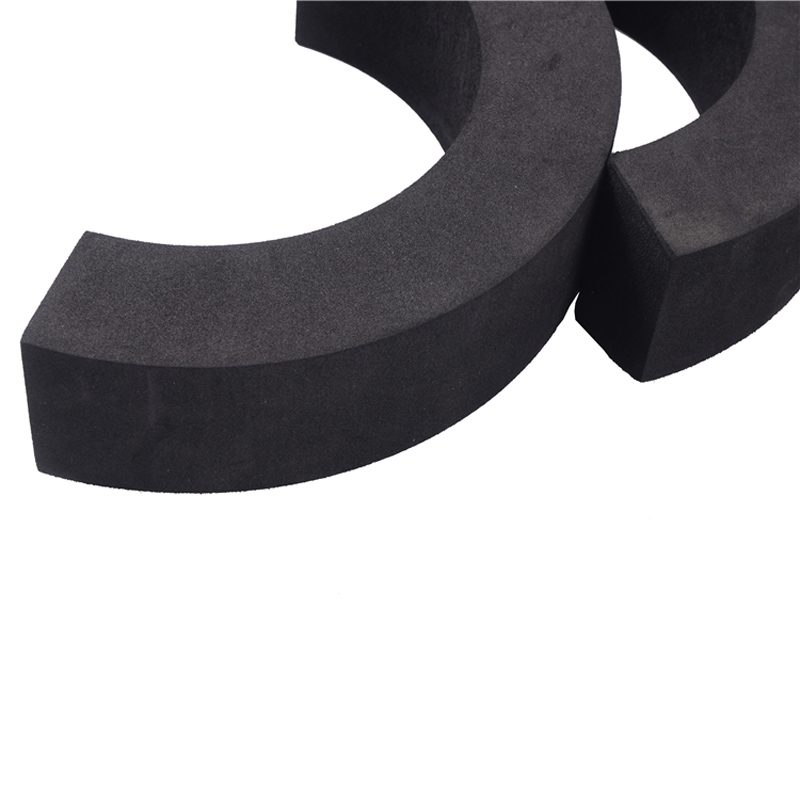 الفرق بين رغوة إيفا والاسفنج