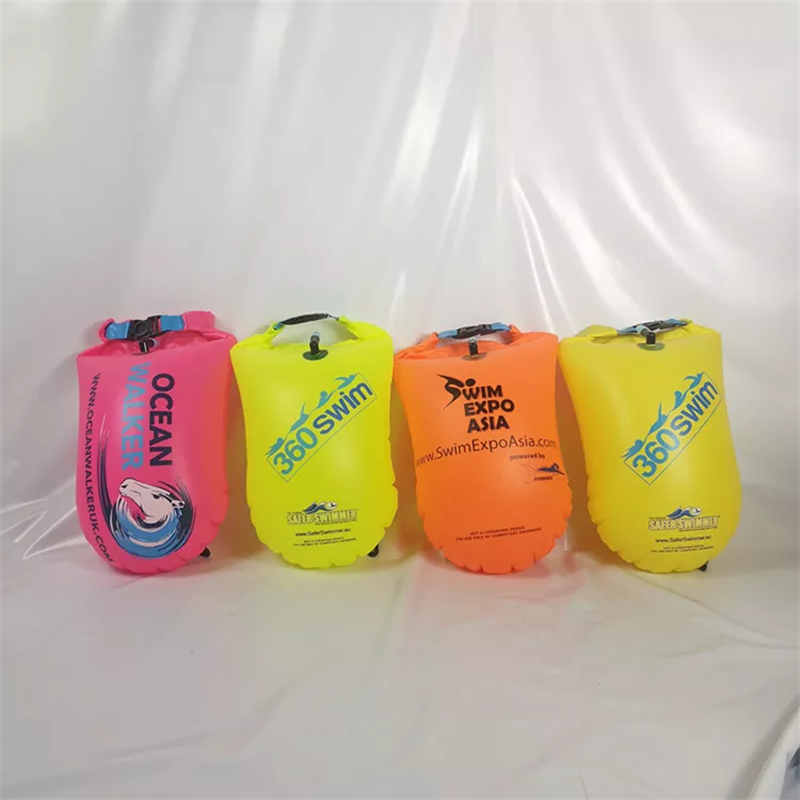 حقيبة تخزين قابلة للسباحة قابلة للنفخ في الهواء الطلق حقيبة تعويم العوامة ماء ، عوامات معدات قابلة للنفخ