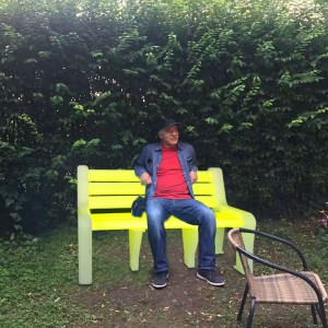 مقاعد حديقة متوهجة LED لـ Outside ، يمكن أن تتحمل مقعد حديقة بلاستيكي تديرها PE Plastic Batch أو Conservatory أو Patio أو Marn أو Garden 600 كجم