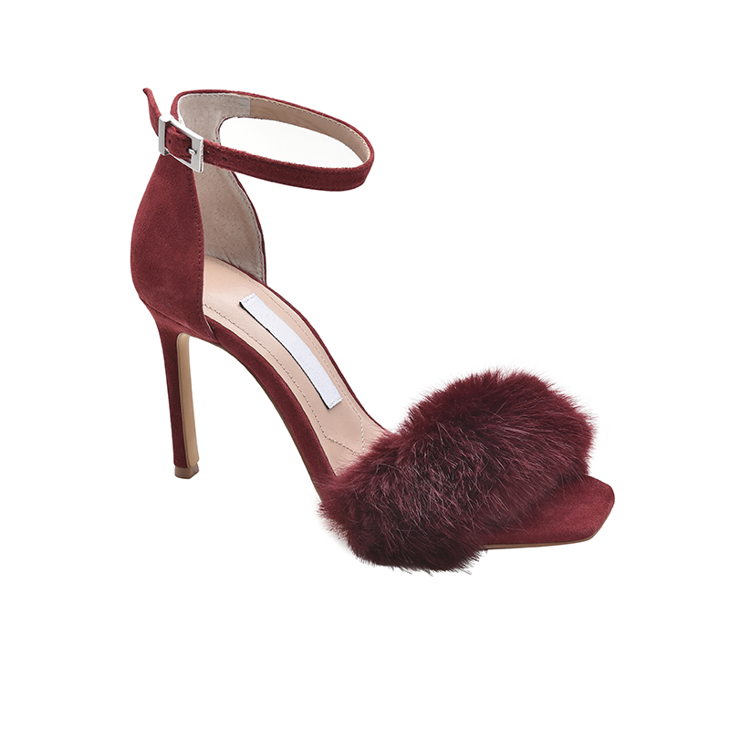 لماذا تستحق الأحذية الجلدية شراء?