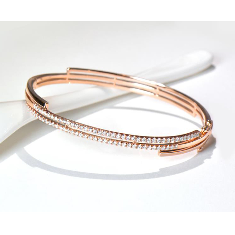 ما هي أدوات تنظيف المجوهرات?كيف أقوم بتنظيفها?