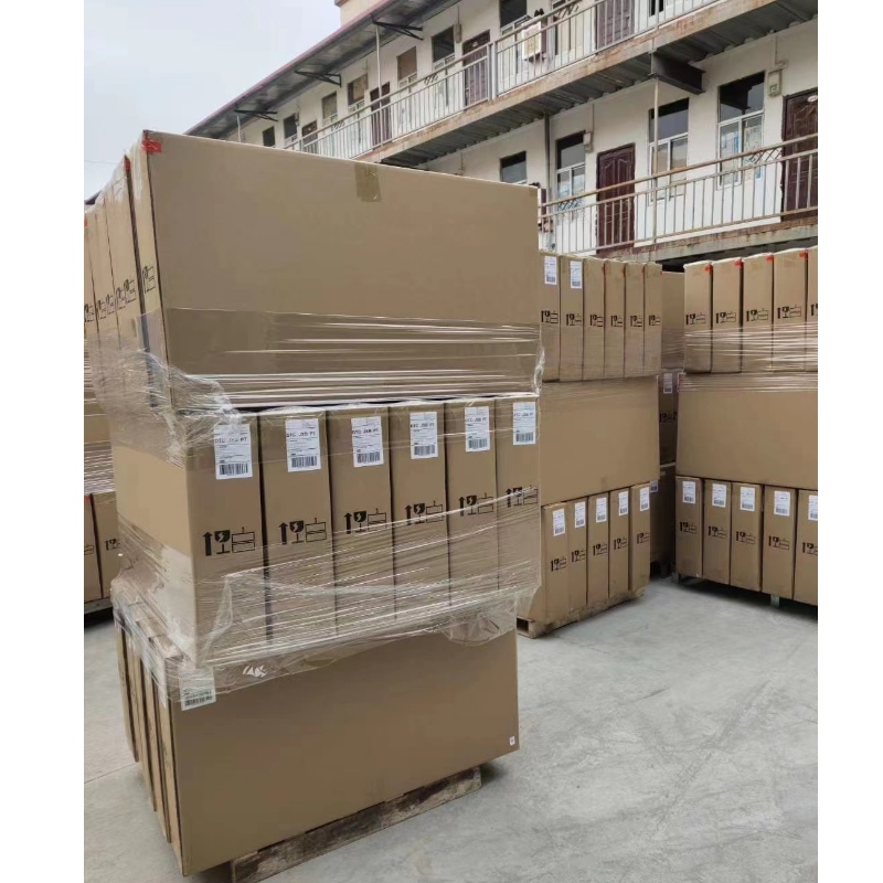 شحنة أخرى لإضاءة ايكيا