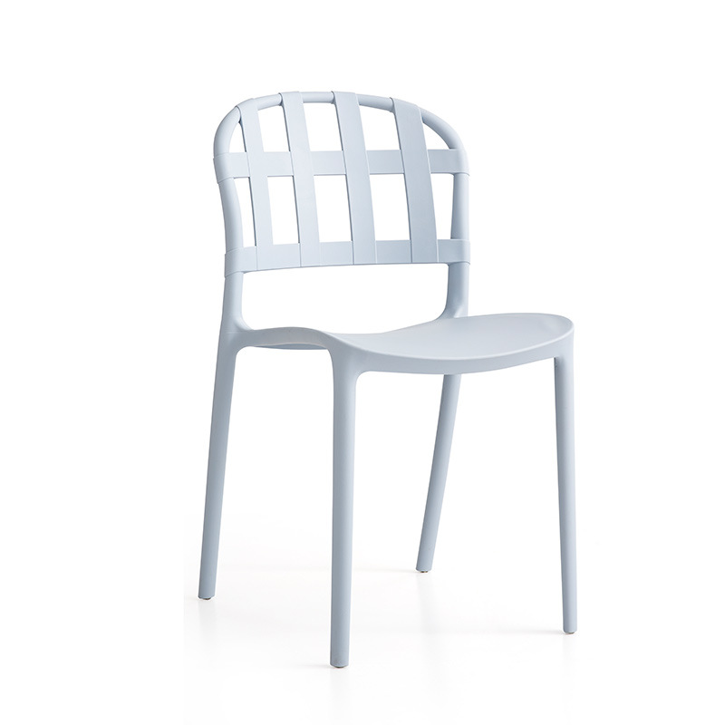 كرسي بلاستيكي جديد ملون بدون سلاح مسند ظهر ثابت في الهواء الطلق كرسي بلاستيك صالة صغيرة