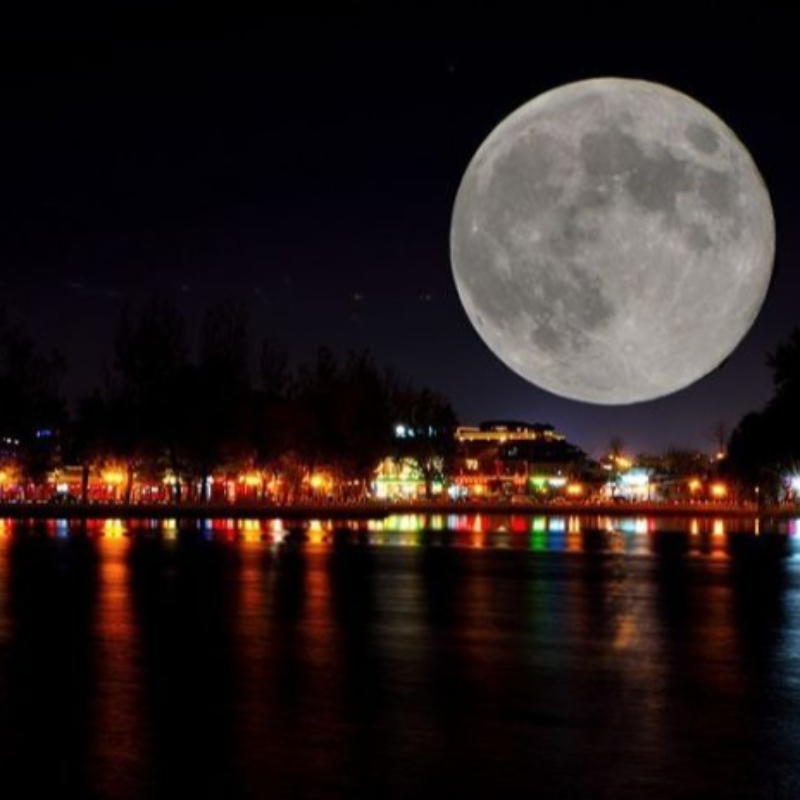 2022 عطلة احتفالية في منتصف الخريف