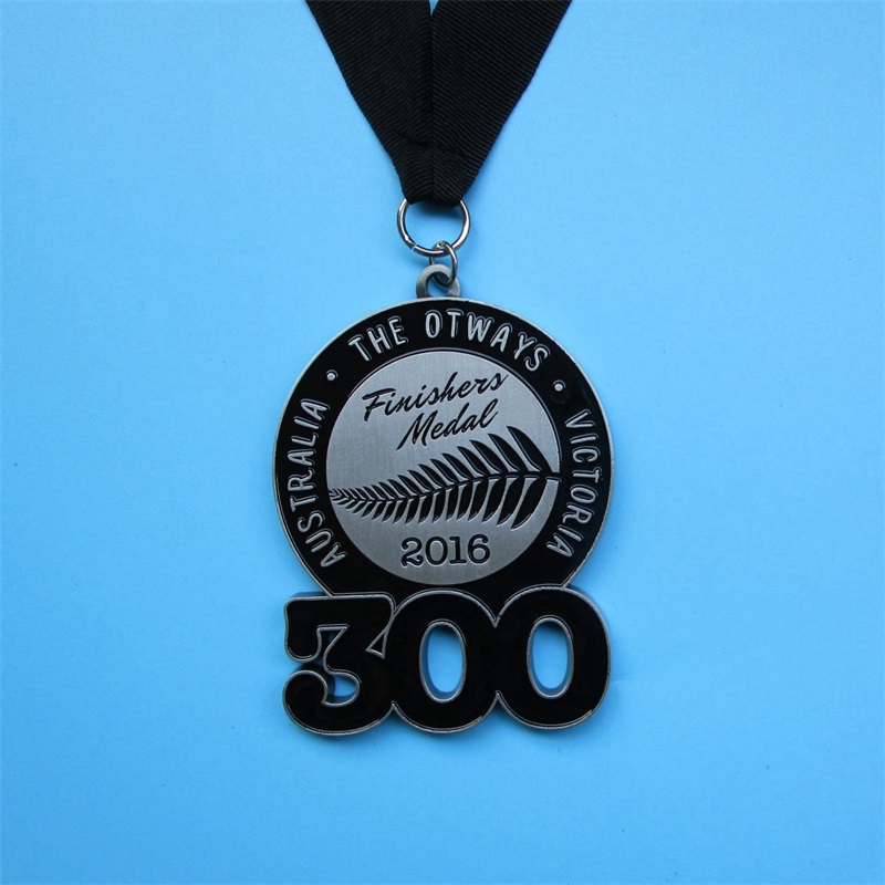 Running Man Design Design Medals Hollow Cool Plated Gold Gold New Marathon Medals