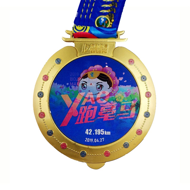 تصميم خاص ميدالية مطلي بالذهب في Vermeil Medallion لألعاب الشتاء 2022 ميداليات