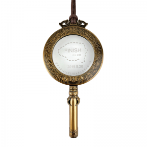 ميداليات مخصصة للميداليات المخصصة ذات الأسعار الجديدة مع مفتاح ميدالية سدادة فتحة الزجاجة