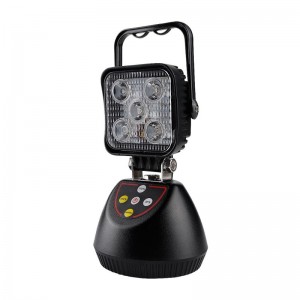 Vetech الفانوس القابل لإعادة الشحن C10615