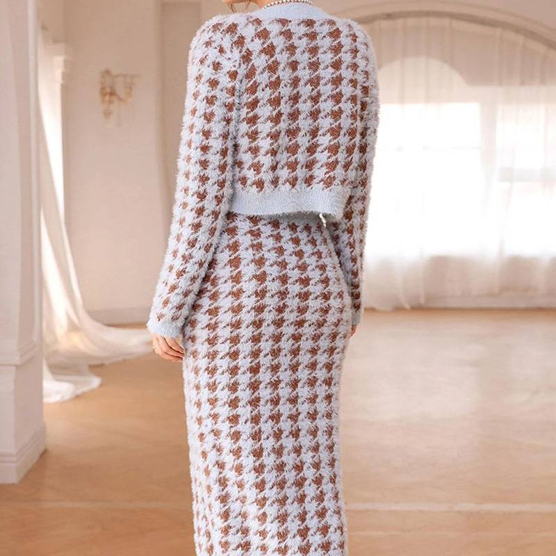 2023 OEM الخريف تنورة متبكلة بدلة موهير كارديجان أزياء متبكلة مثير زر التنورة الطوي