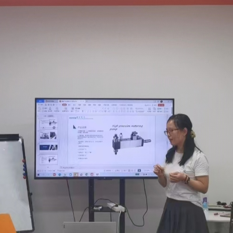 كيفية تحديد مضخة القياس الدقيقة?