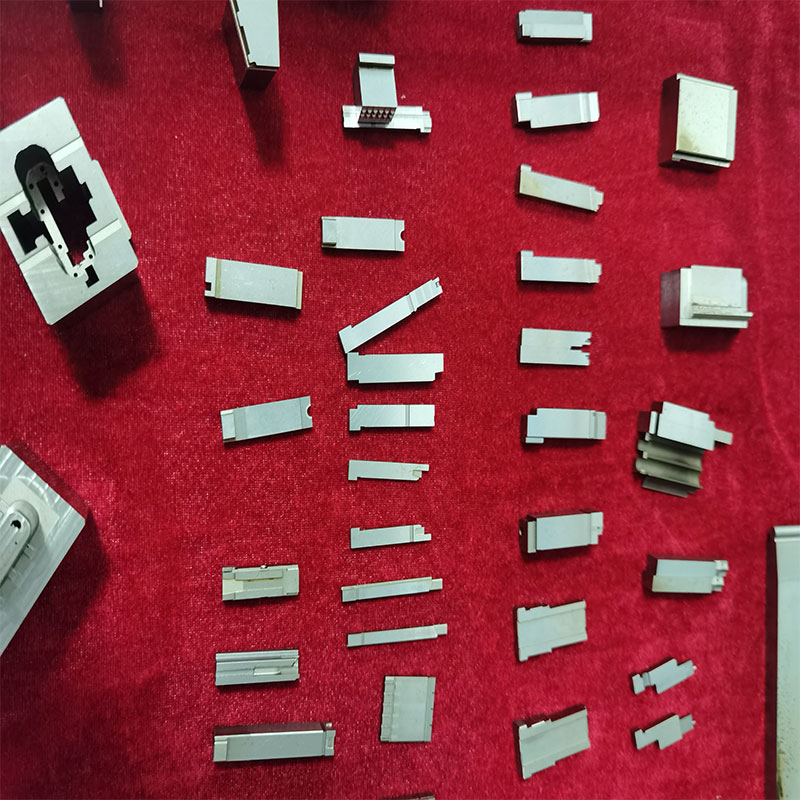 أجزاء دقيقة