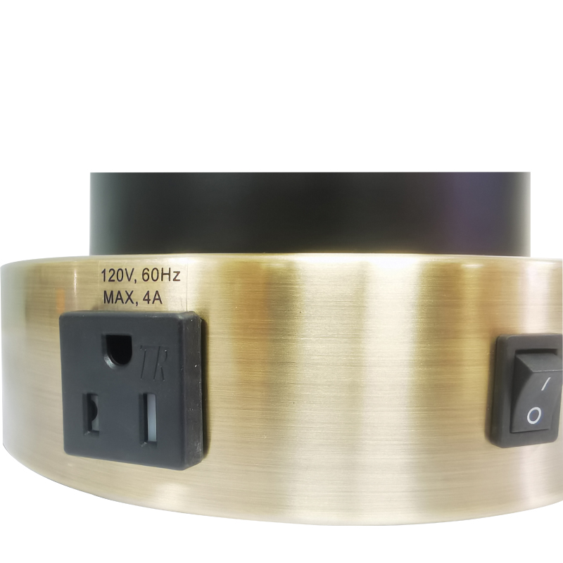 ليالي مخصصة مصباح مع النحاس العتيقة والانتهاء الأسود ، A On/off Rocker Switch ، منفذ مريح ومنفذ شحن USB في غرفة الضيوف