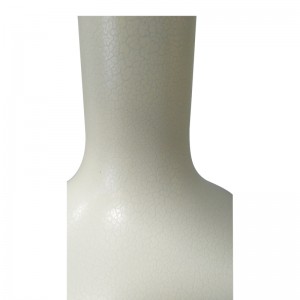 Homewood Suites Hotel Resin Table Lamp مع جسم راتنج العاج في Hotel Guestroom