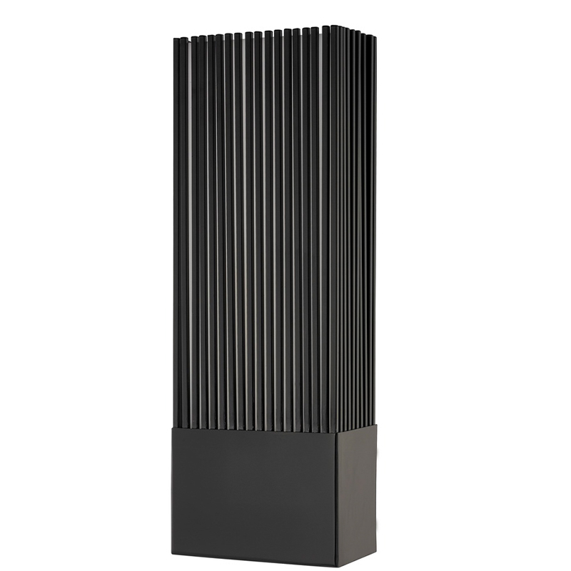 Hampton Inn Hotel Metal Wall Sconce مع الانتهاء الأسود غير اللامع ونشر الأكريليك في الداخل في ممرات الأرضية النموذجية