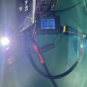 M8 المصابيح الأمامية