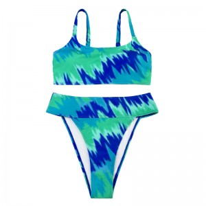 طبع الفيروز قطعتين مع أحزمة واسعة