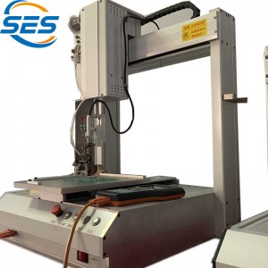 ماكينة لحام البقعة الأوتوماتيكية