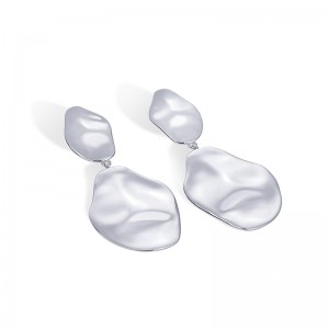 Hongde 14K مطلية بالذهب 925 الفضة الاسترليني المشاركات بيان الدمعة تتدلى الأقراط