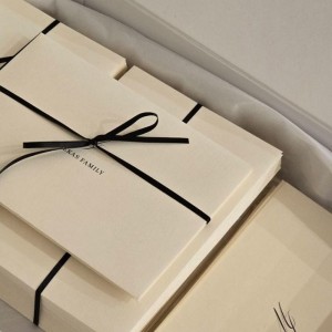 حمل المثلث الفاخر الحد الأدنى