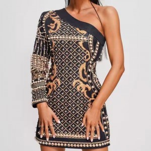 جاكار الصيف متماسكة الكتف كتف طويل ، فساتين نحيفة مطرز