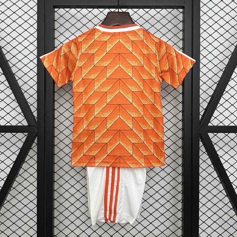أطفال هولندا 1988 المنزل: 16-28